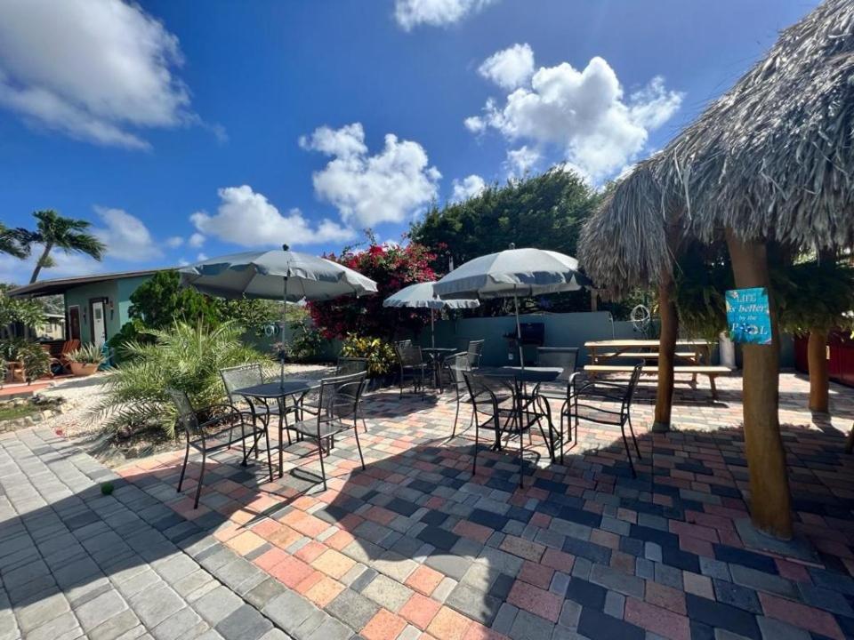 La Felicidad Aruba Aparthotel Oranjestad Luaran gambar
