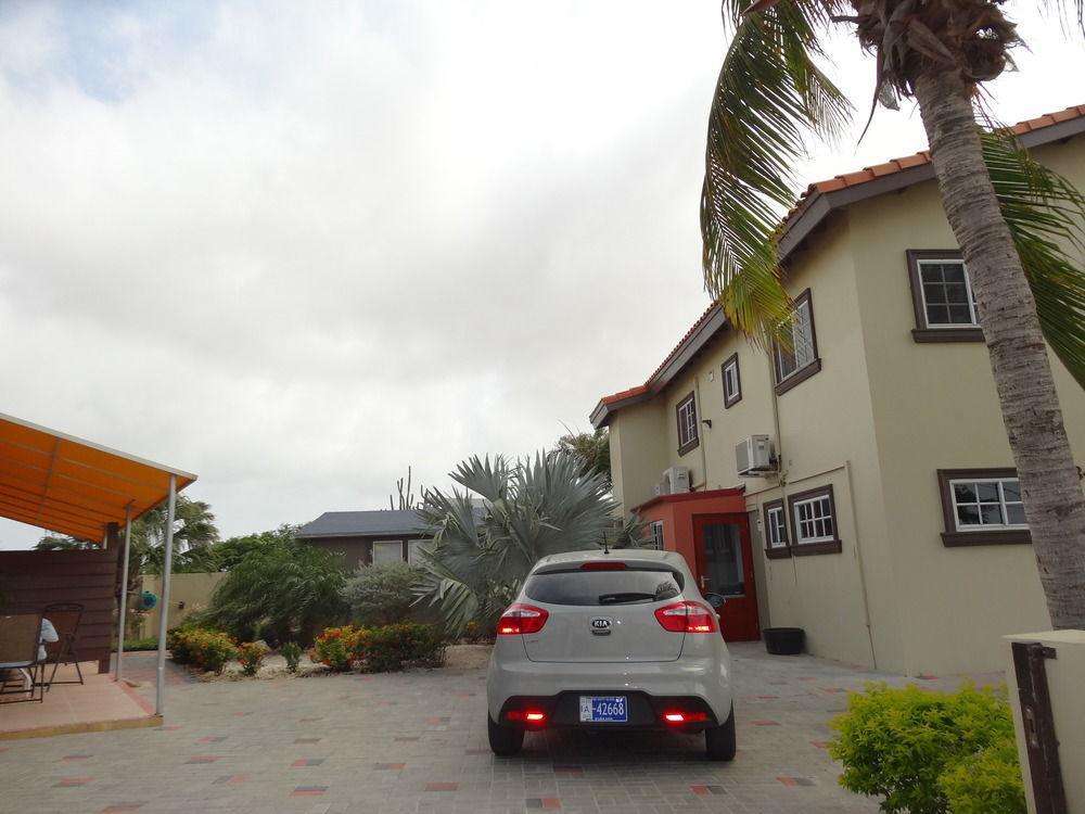La Felicidad Aruba Aparthotel Oranjestad Luaran gambar